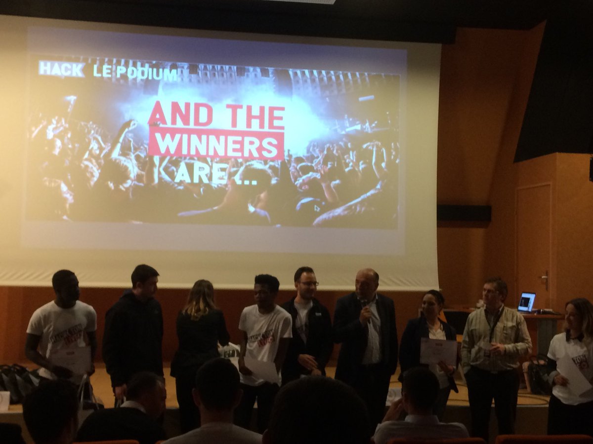 AnneLichte's tweet photo. Bravo à l’équipe Vogo Opéra du #hacktonlive Comment rendre accessible à tous #opera @CODA_by_Simplon @Simplon_Occ @VogoSport @ChrisCarniel #cartel @IMTMinesAles #SGroupe https://t.co/SLebj1bgiB