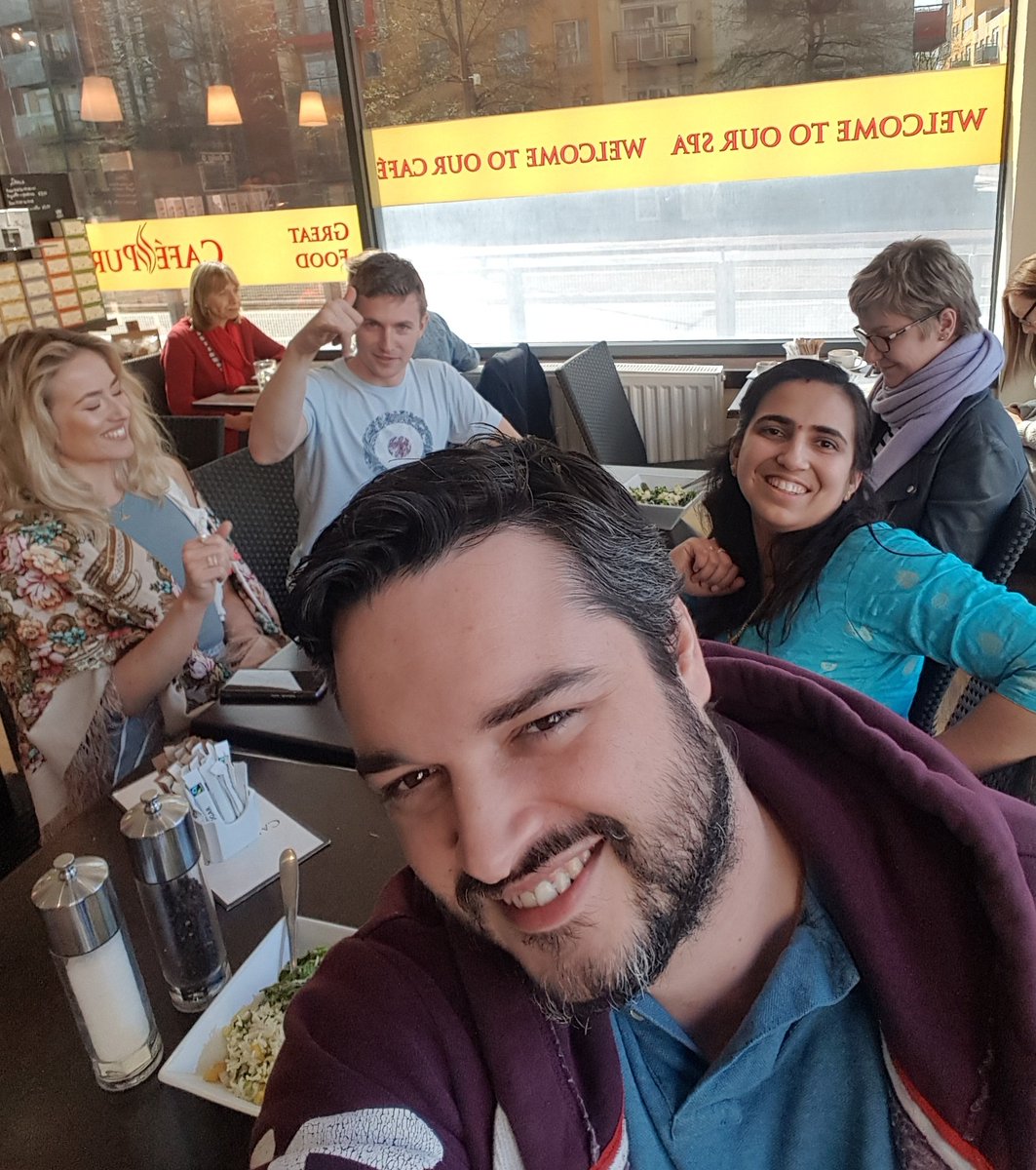 TheShaolinYogi's tweet photo. Throw back to a couple of weeks ago, me with some of my Ayurveda buddies studying @ayurvedapura 

Great learning environment and great vegetarian food at the cafe, highly recommended if you're ever near north Greenwich

#ayurvedapuralondon #Ayurveda #TheShaolinYogi #ShiHengPin https://t.co/udwq0fJnwW