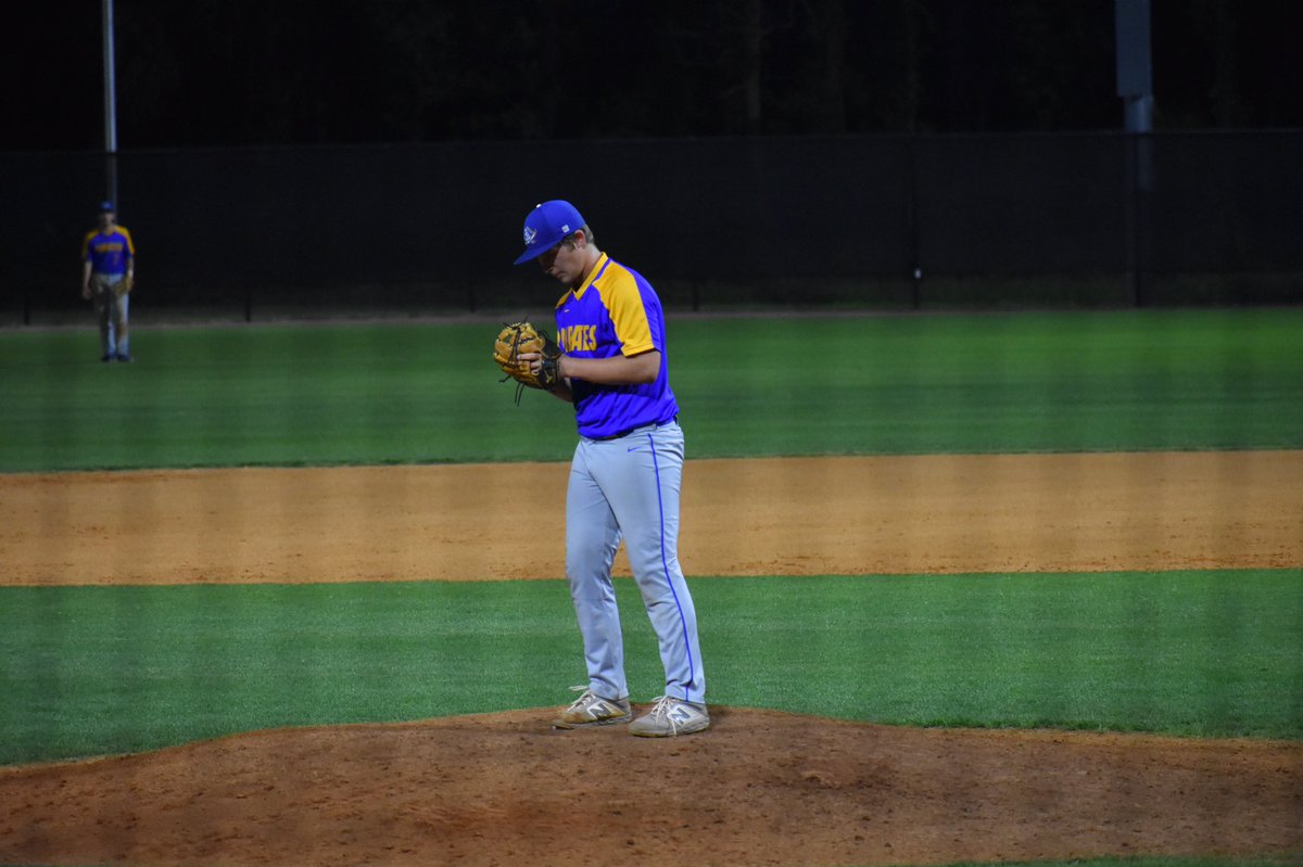 Chamberlain Dent tweet media