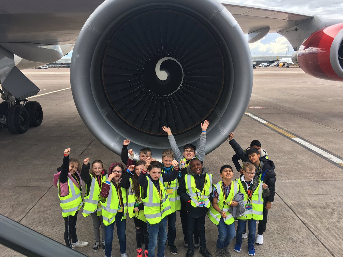 MAComRels's tweet photo. What an amazing #bringyourchildtoworkday 2019! Thank you to the 29 amazing children of @manairport colleagues! We hope that you had a great day with us! ✈️ https://t.co/J08J0sXtV2