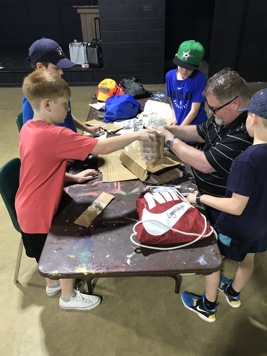 MrsADHES4th's tweet photo. Group 2 building the strongest bridge from recycled materials #hescampcarter19 @HESRegalEagle https://t.co/XmxynYcTL3