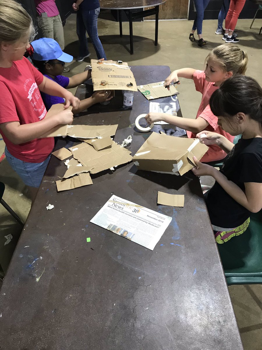 MrsADHES4th's tweet photo. Group 2 building the strongest bridge from recycled materials #hescampcarter19 @HESRegalEagle https://t.co/XmxynYcTL3