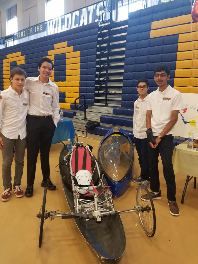 WheelerMagnet's tweet photo. Art on wheels at WHS STEAM Symposium https://t.co/zhydhE08LP