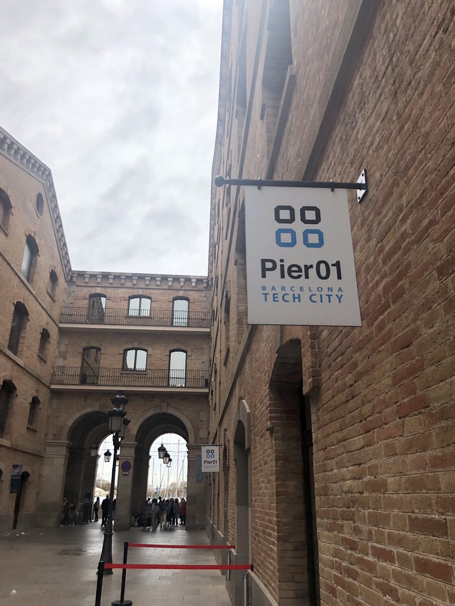 MariaGilCabrera's tweet photo. Día intenso conociendo #startups en #DT4G y presentando @GoHubTech al ecosistema en el pier01 de @bcntechcity. Mucha tecnología y mucho que aprender. 
@secpho #Barcelona #DeepTech https://t.co/LwuYrtYryX