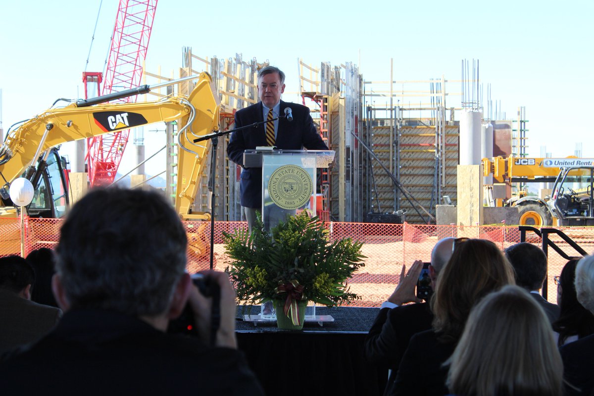dfdgarchitects's tweet photo. It's groundbreaking day for the Health Futures Center at Arizona State University, Mayo Campus! Designed and planned in collaboration with @COArchitectsLA and a team of local consultants, we are very excited to see how this project will continue to transform the Mayo Campus. https://t.co/HjaxfGs1eT