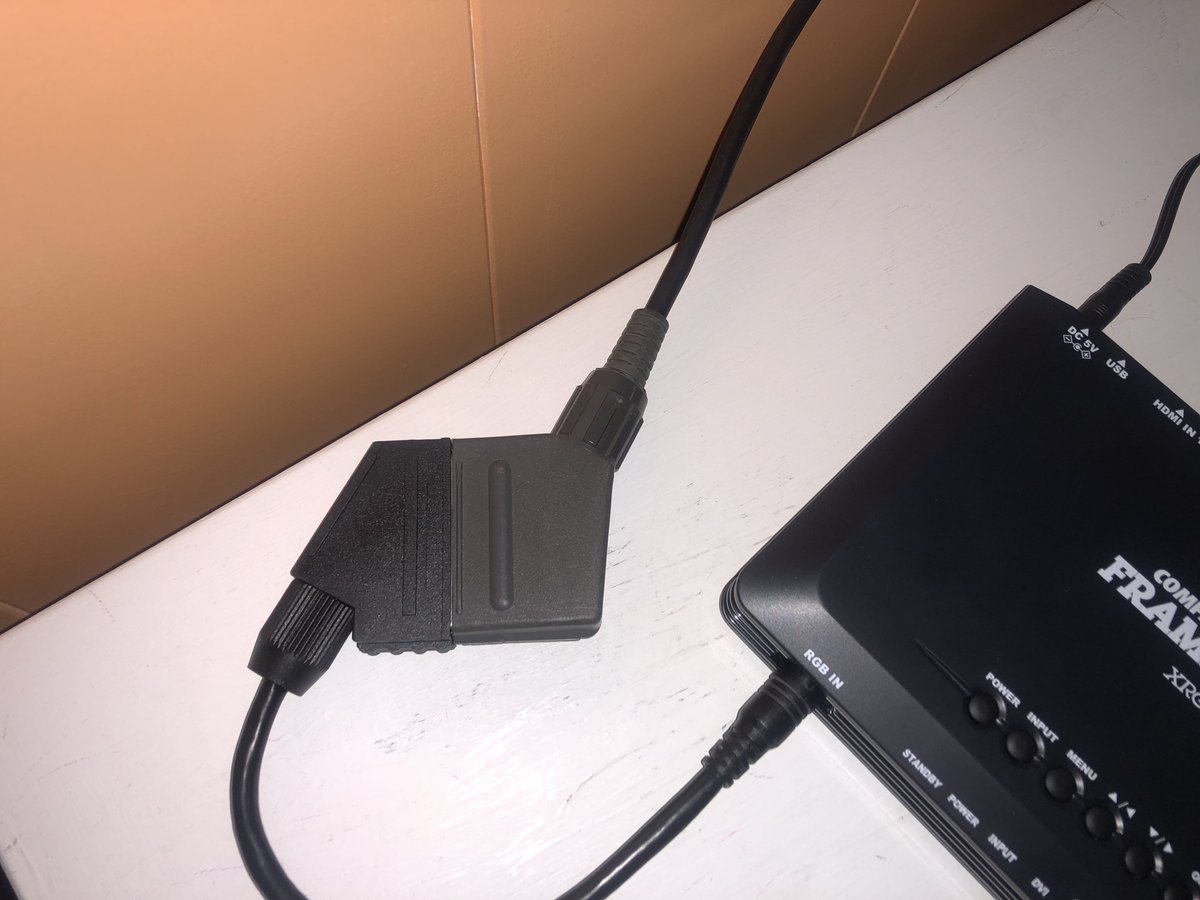 jacobogarcia33's tweet photo. Hoy toca el mejor cable para vuestra querida #SuperNintendo que no es otro que el #RGB oficial, el cual acabo de recibir de Francia. Le sumamos #Framemeister y a disfrutar #Nintendo #RETROGAMING #upscaler #Micomsoft #consolas #videojuegos #reescalador https://t.co/Fa9Jbpy4Av