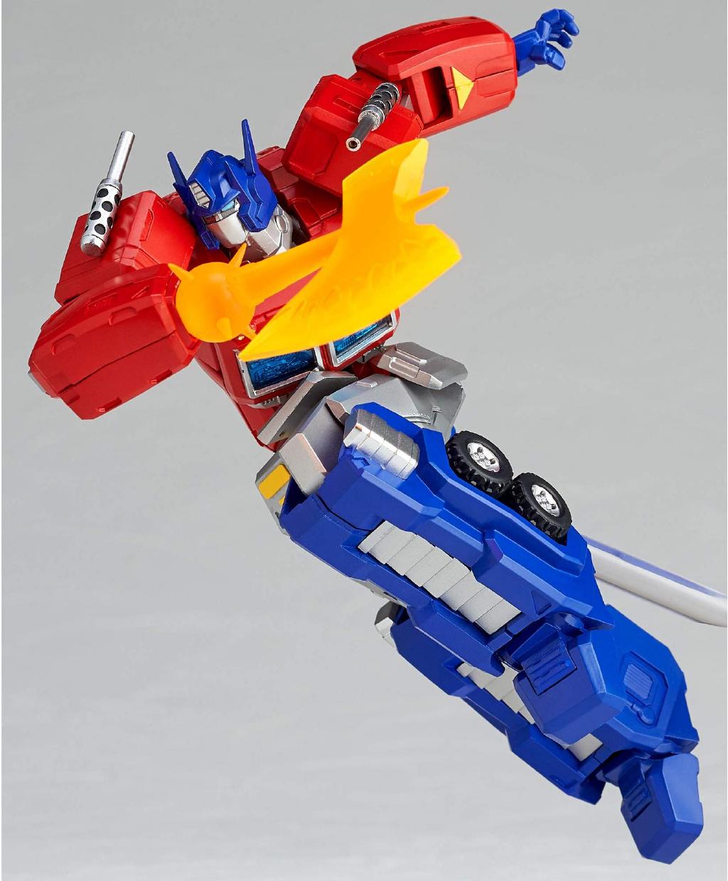 Revoltech optimus prime g1 2025