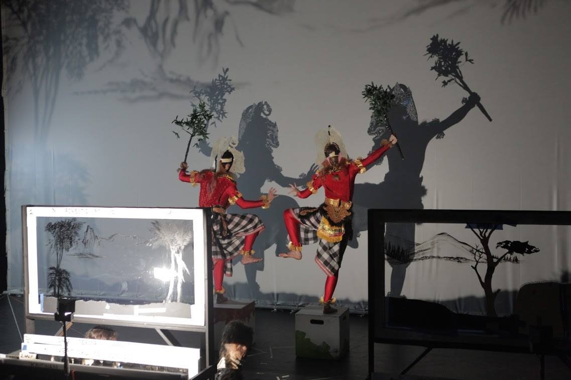 EWC_arts's tweet photo. Balinese shadow theatre talk  |  Puppets exhibit closes May 5  |  Community events - https://t.co/XExJKrqiJw https://t.co/IqarLFSDyw
