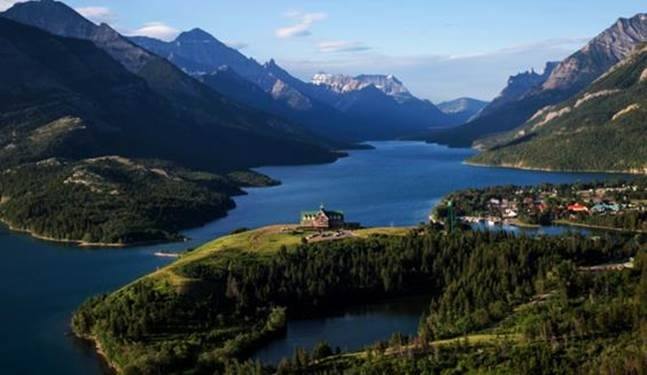 Big Announcement! Our annual PD is May 23-25 in beautiful Waterton AB. Registration is limited - claim your seat today! RSVP here: bit.ly/2ITX1as <a href="/TravelMediaCA/">TMAC</a> <a href="/TMAC_BC/">TMAC BC</a>