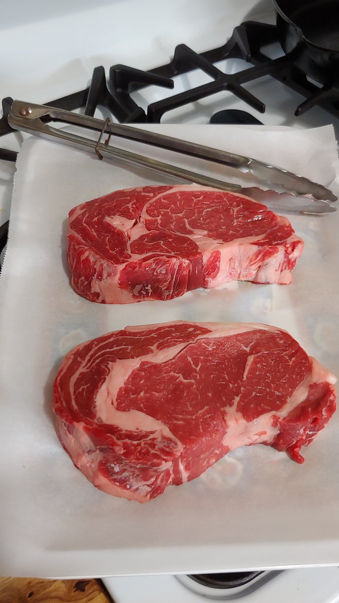 Ribeyes going on the grill tonight.  Pairing with a sturdy Burgundy and side salad.  They're 1", so to tie or not to tie... What do you think?