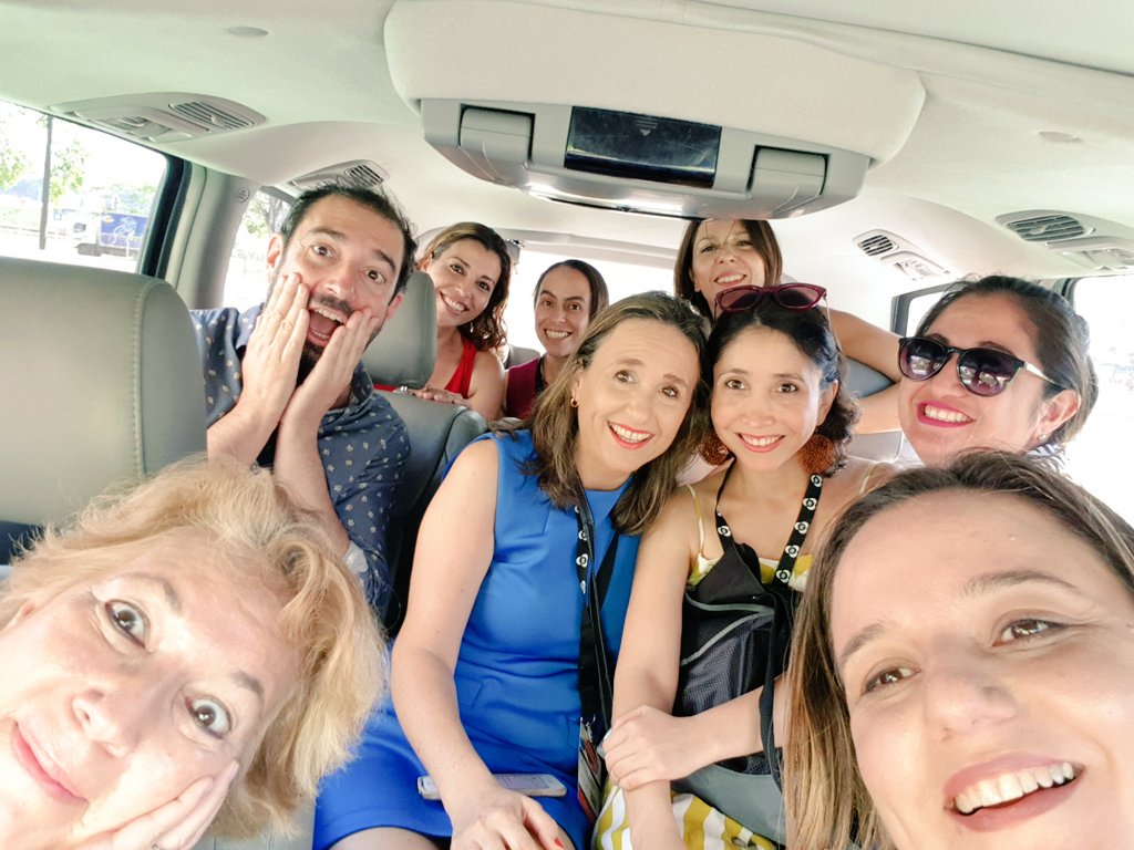 Perestupinya's tweet photo. pues ni tal mal esto de la #redpop2019... https://t.co/YvCtVzMi2C