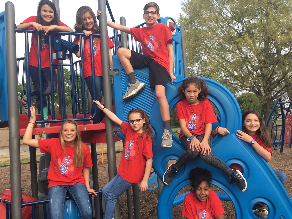 MsParkersMusic's tweet photo. Getting ready for the CFISD District Choral Festival tonight at the Berry Center! Hamilton is well represented by these talented 5th graders who have been working on this music since January! #heskindminds https://t.co/kpCXlQctMu