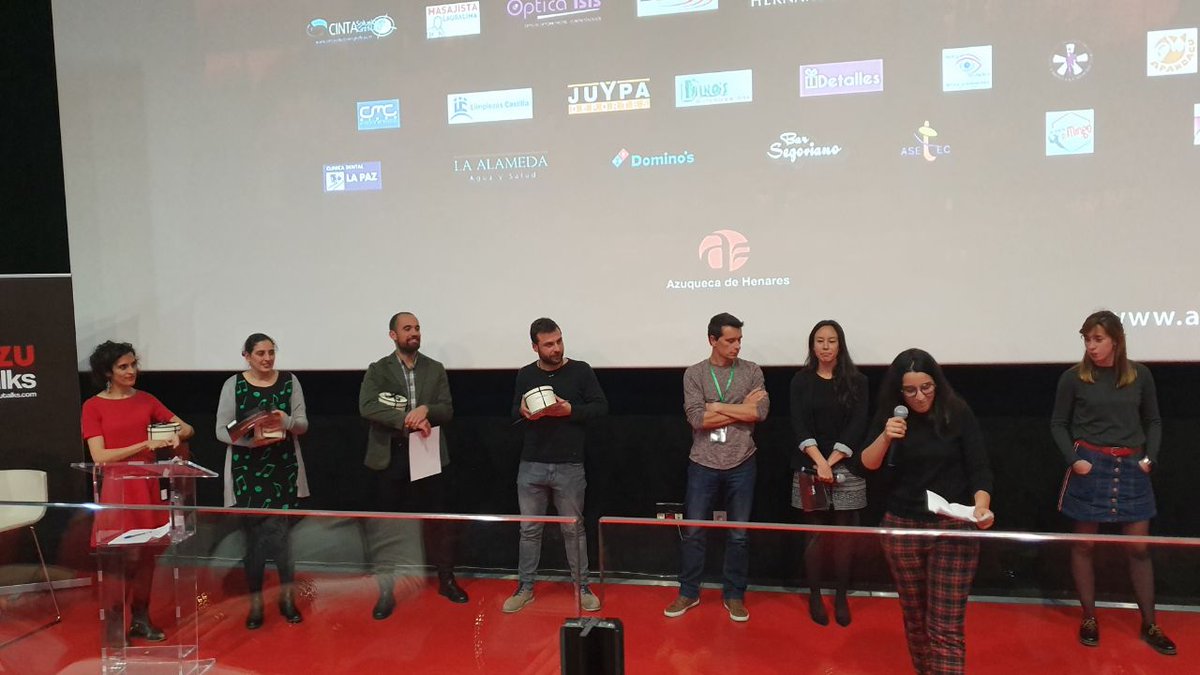 SilviaGarciaN's tweet photo. Esta tarde/noche hemos disfrutado de la última sesión de #AZUTalks2019. ¡Gracias a todos los intervinientes y organizadores! Nos vemos en la próxima edición 👏. #Azuqueca https://t.co/k2TxBJRDYi