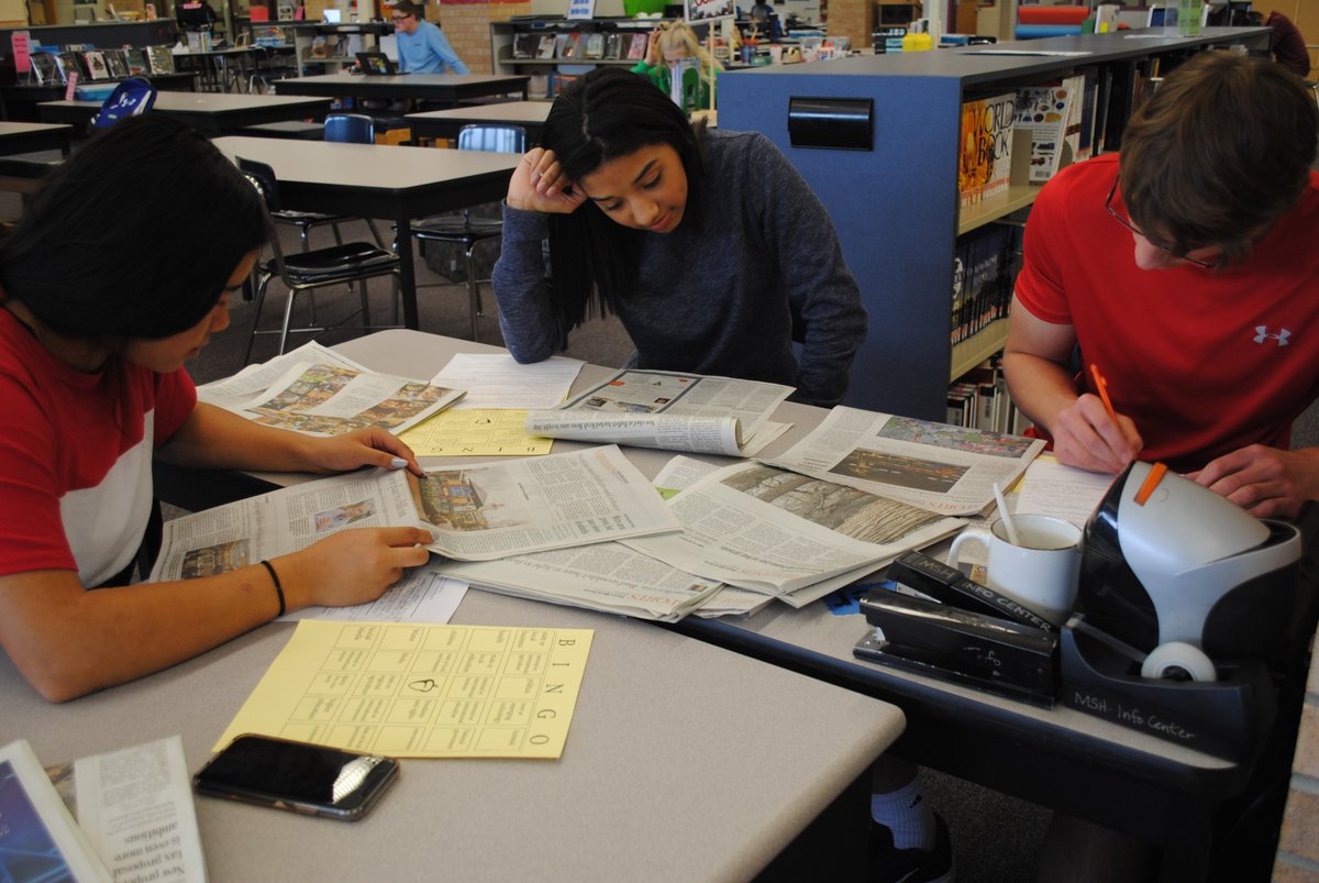 MSouthLibrary's tweet image. AP Lang visited 2nd, 3rd, &amp;amp; 4th periods today, researching as part of a bingo game.  All periods were a great example of academia.  Thank you students! @jsutfin @MSHSactivities @MSHSCommonSense @MrGMSHS @m_south_hs #LoveMPSLibraries #StudyMore