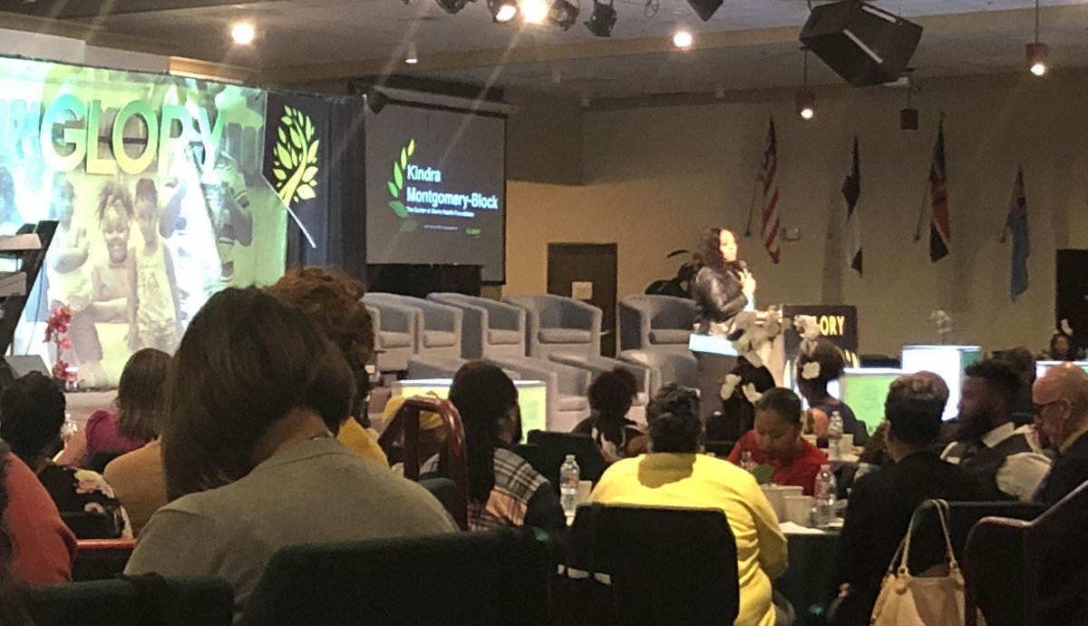 MBKfellowship's tweet photo. Glorious #GLORY2019 building &amp; strengthing our #BelovedCommunity in solidarity w/ community partners @RAACD_Sac @MBKfellowship @InnovBrdg @GetRadiant @Youth_Element @kfmblock @ladykone https://t.co/CrBXjlv6me