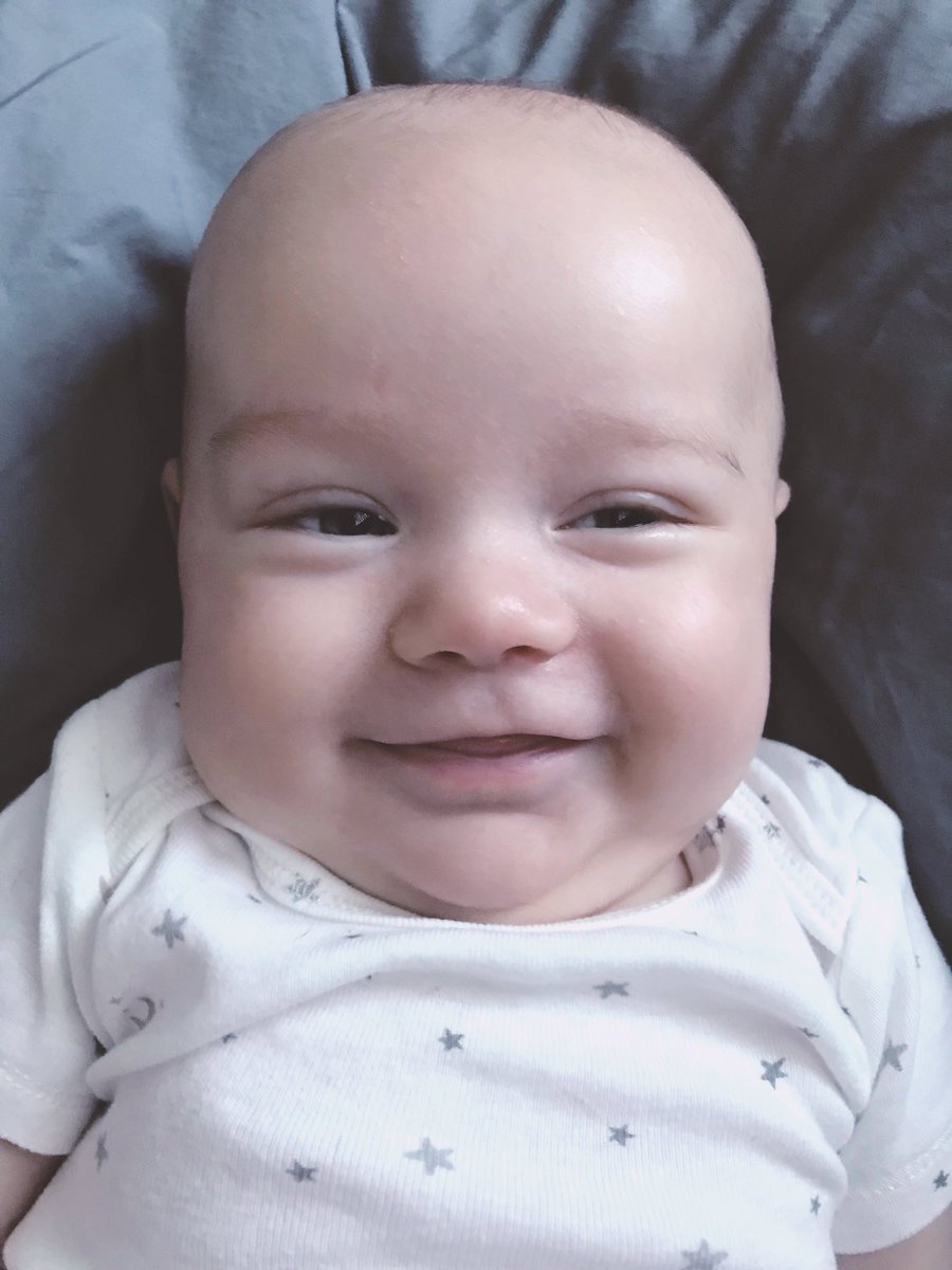 tomczyk_taylor's tweet photo. @bbylavv 2 weeks in the NICU now 4 months &amp; THRIVING https://t.co/uTQQYBBstO