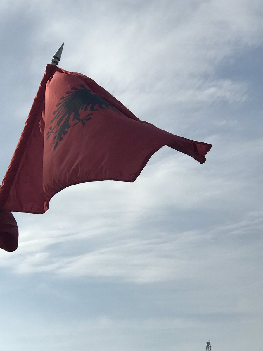 borameco1's tweet photo. #FlagRaising #NATO_ACT #NATO #NorfolkVA #Virginia #MinMbrojtjes https://t.co/2vCwp9Qkme