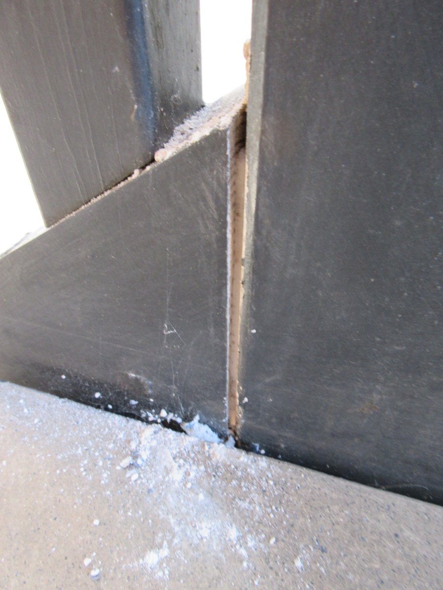 ShepBush12's tweet image. You can buy a new car with a 7 year warranty, costing less than 5% of the average house price. Compare this with the 2 year warranty on a #newbuild. Absolute farce. #NewHomesOmbudsman a necessity. I've spent my Easter holiday repairing #shoddy #CavannaHomes #bodgejobs.