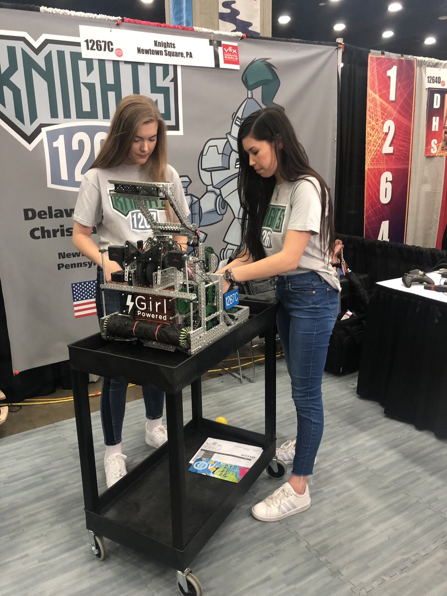 drtinamaster's tweet photo. Increase in female participants from from 24% to 37% over the last 3 years #makingprogress still very few all-girl teams #progresstobemade #girlpowered #robotics #vexworlds @VEXRobotics @hlmaster01 @1267C_knights @dccsorg #fourinarow 🤖 #4peat https://t.co/igQgIW5xiw