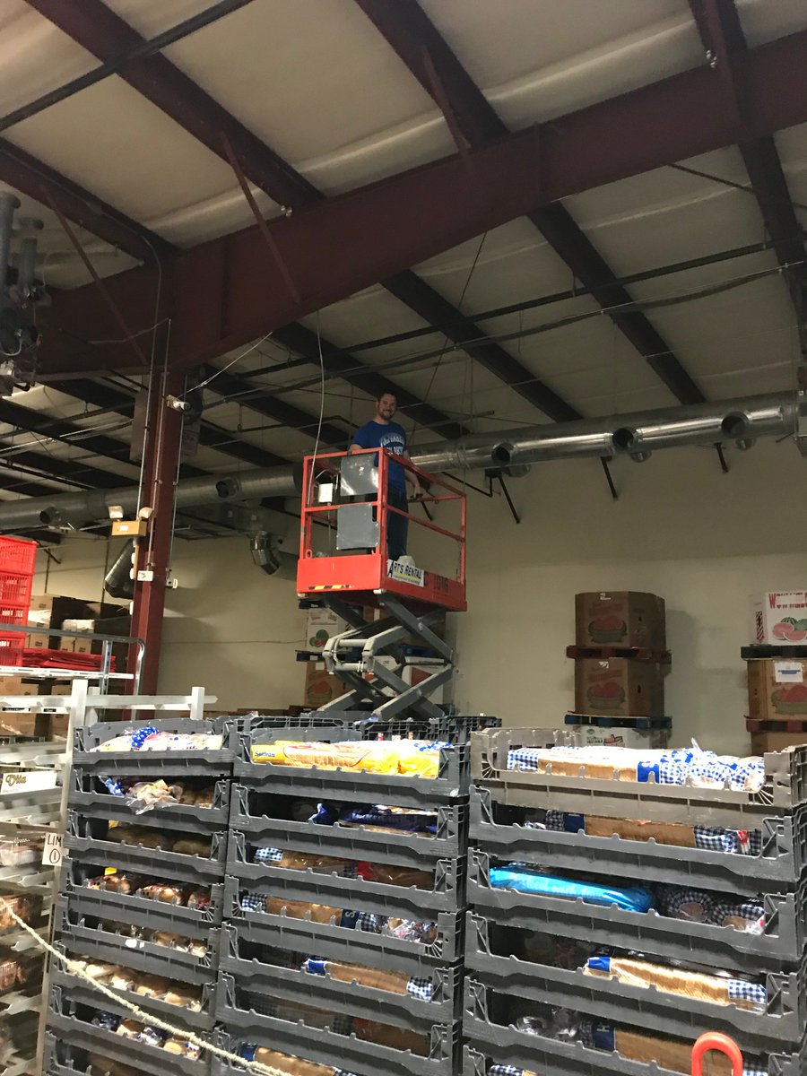 MasterProvision's tweet photo. A huge THANK YOU to @volpbros for your continued, loving support and generosity! They spent hours this weekend upgrading the lighting system outside and inside Master Provisions. #andtherewaslight #generationalgiving https://t.co/4UyaqjorJI