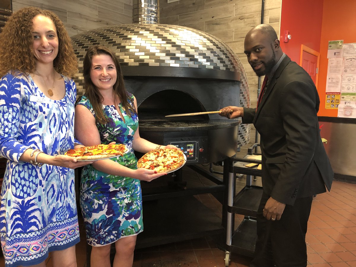 The Pike 3400 Pizza Lovers! #springcompetition #100degreepizza #foodie #yum