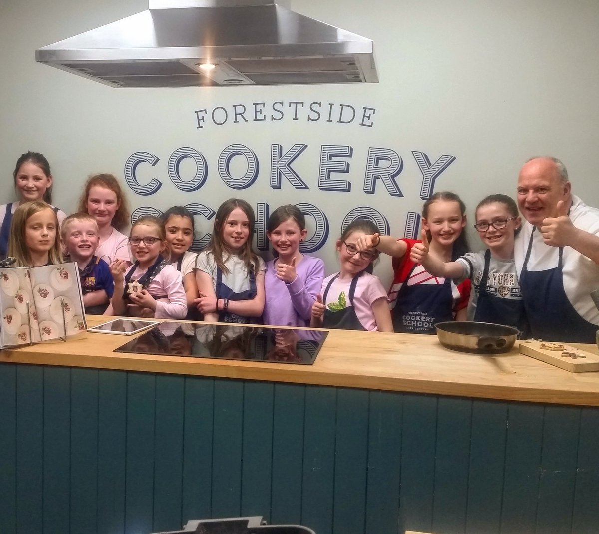 ForestsideCSchl's tweet photo. New Kids Bakery Class added to our calendar due to high demand. Bank Holiday Monday 27th May. Get booked quick....they sell out fast!! @chef_jeffers #kidscooking #kidsbaking #kidsworkshops #bakeryclasses #belfast #lovecooking #cookeryschool #cookeryclasses https://t.co/eSCrCq6h3W