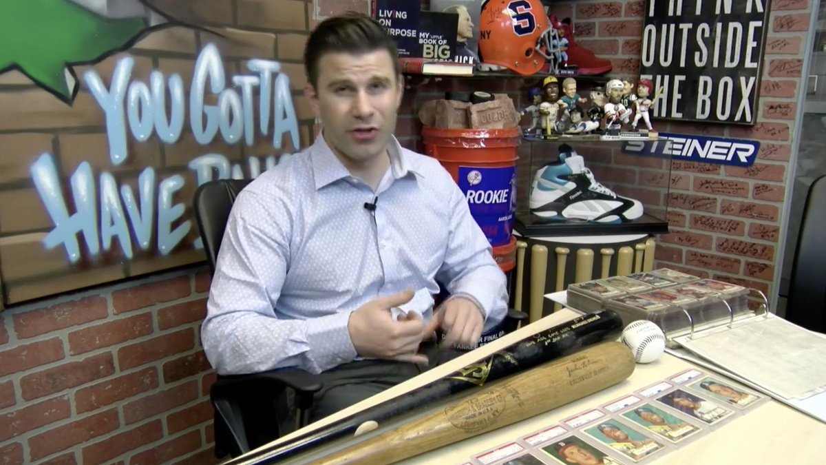 steinersports's tweet photo. This week’s edition of “What’s It Worth?” With @SteinerAuctions is LIVE!

Watch now: https://t.co/zSWG1exboJ https://t.co/WL1HEJpwBH