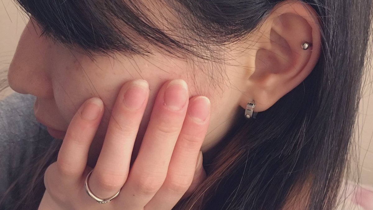 要件 同様の 気分が悪い 軟骨 ピアス お 揃い Cheese And Olive Jp