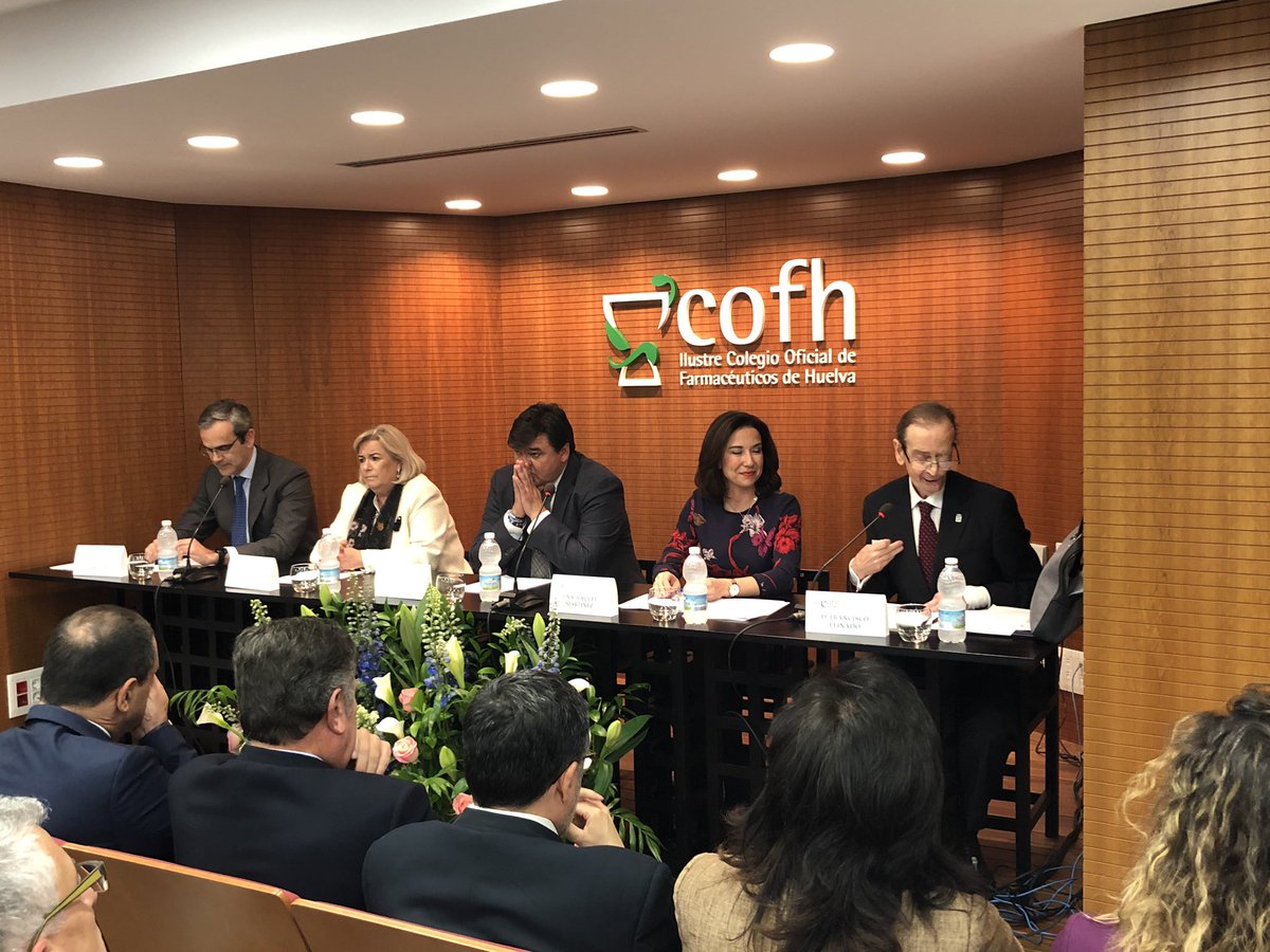 Francisco Peinado, presidente saliente, resume en la letra de la canción ‘Doy gracias a la vida, que me ha dado tanto’ todo lo que le ha aportado <a href="/CofHuelva/">COF Huelva</a> en su vida. “Me siento muy orgulloso de que Jorge J. García Maestre sea mi sucesor en el cargo”.