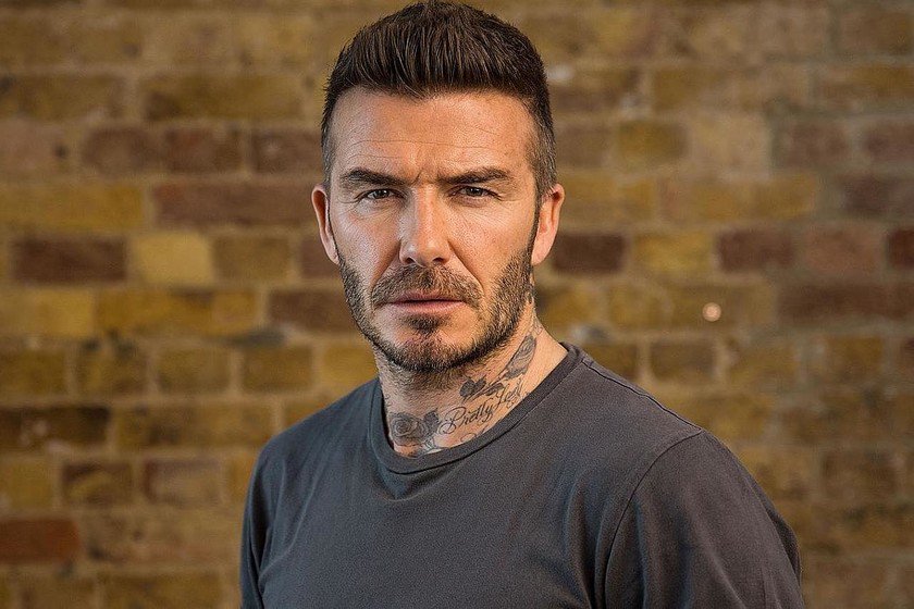 xataka's tweet photo. La inteligencia artificial puede revolucionar el mundo de la creación de vídeos, y este clip solidario de Beckham es un ejemplo https://t.co/xW6ae4Xw7p https://t.co/K2Zx5jFlnX