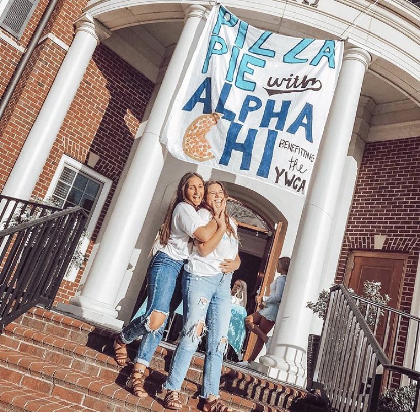 We had so much fun at our first annual Pizza Pie with Alpha Chi last night! We are extremely grateful for the hard work put in by our VP of Philanthropy <a href="/belladxo9/">Bella Duran</a> &amp; her committee &amp; everyone who came out to help us support the <a href="/YWCAKnoxville/">YWCA Knoxville & the Tennessee Valley</a> &amp; the victims of sexual assault 💙