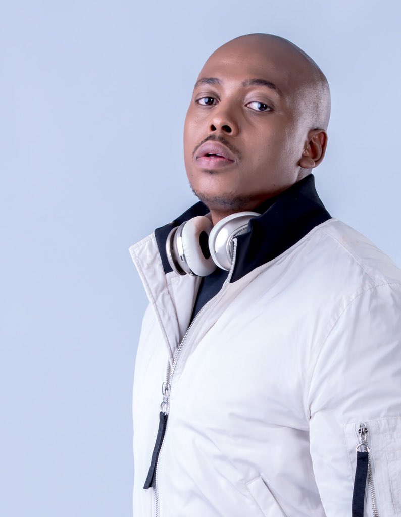 SoundAfricanRec's tweet image. CONGRATULATIONS @mobidixon on your Best Dance Album Nomination for #10StepsForward #SAMA25