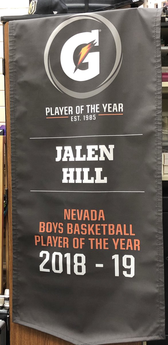 Got a special delivery yesterday. Can’t wait to see it hanging in the gym! 🖤💛🏀 <a href="/Kbj_vi/">Jalen Hill</a>
