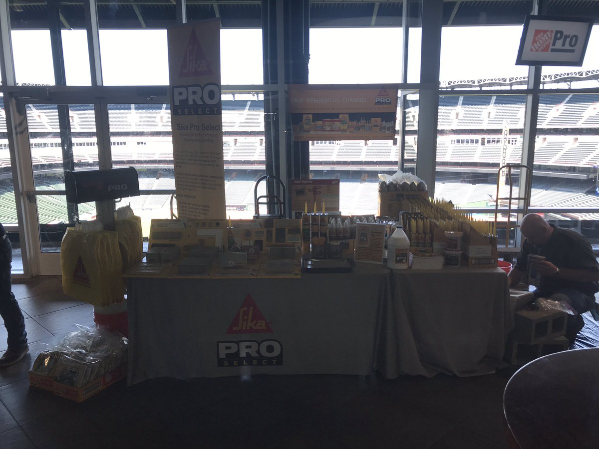 mthomassmith33's tweet photo. @Sika_USA is ready to rock and roll and support #homedepot and our Pro Customers @GlobeLifeField Managed Account Event. #LetsDoThis #SupportAndPartnership @twash_22 @russellblake23 @Matt_Parish1 https://t.co/VigL1q54dB