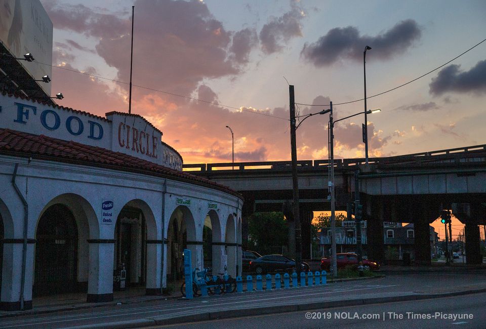 NOLA.com tweet media