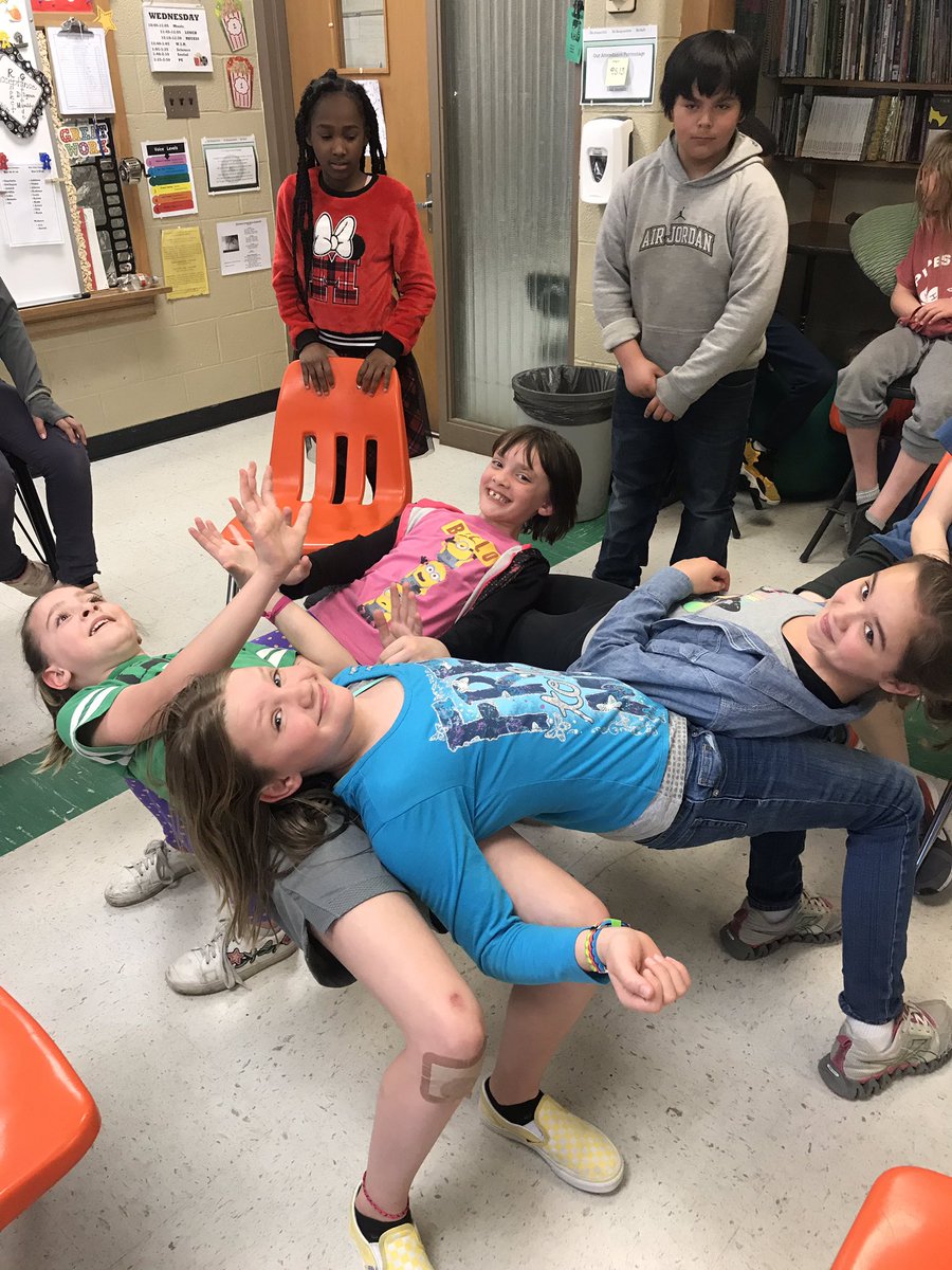 WinterPAS4's tweet photo. Chair challenge- science experiment using our bodies. https://t.co/fDzxHh1Bw6