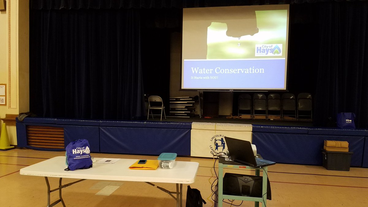 WaterSmartHays's tweet photo. The fun doesn't end today! Now set up for a presentation for Lincol Elementary 4th graders! #watersmarthays #usd489 https://t.co/ZPpzOfrfn8
