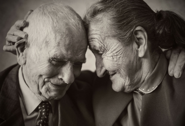 AddictionHelp6's tweet image. #RT @RecoveryAnswers: In this 30-year follow up study, was family history of alcohol use disorder able to predict first remission or sustained remission rates? buff.ly/2G3HVuE #remission #education #lifespan