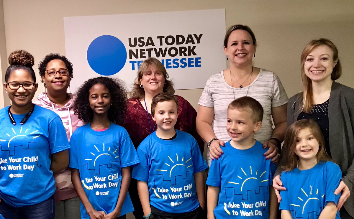 MichelleEades72's tweet photo. Today we celebrated Take Your Child to Work Day with this amazing group of young people! #USATODAYkids @usatncareers https://t.co/nQztehdIwD