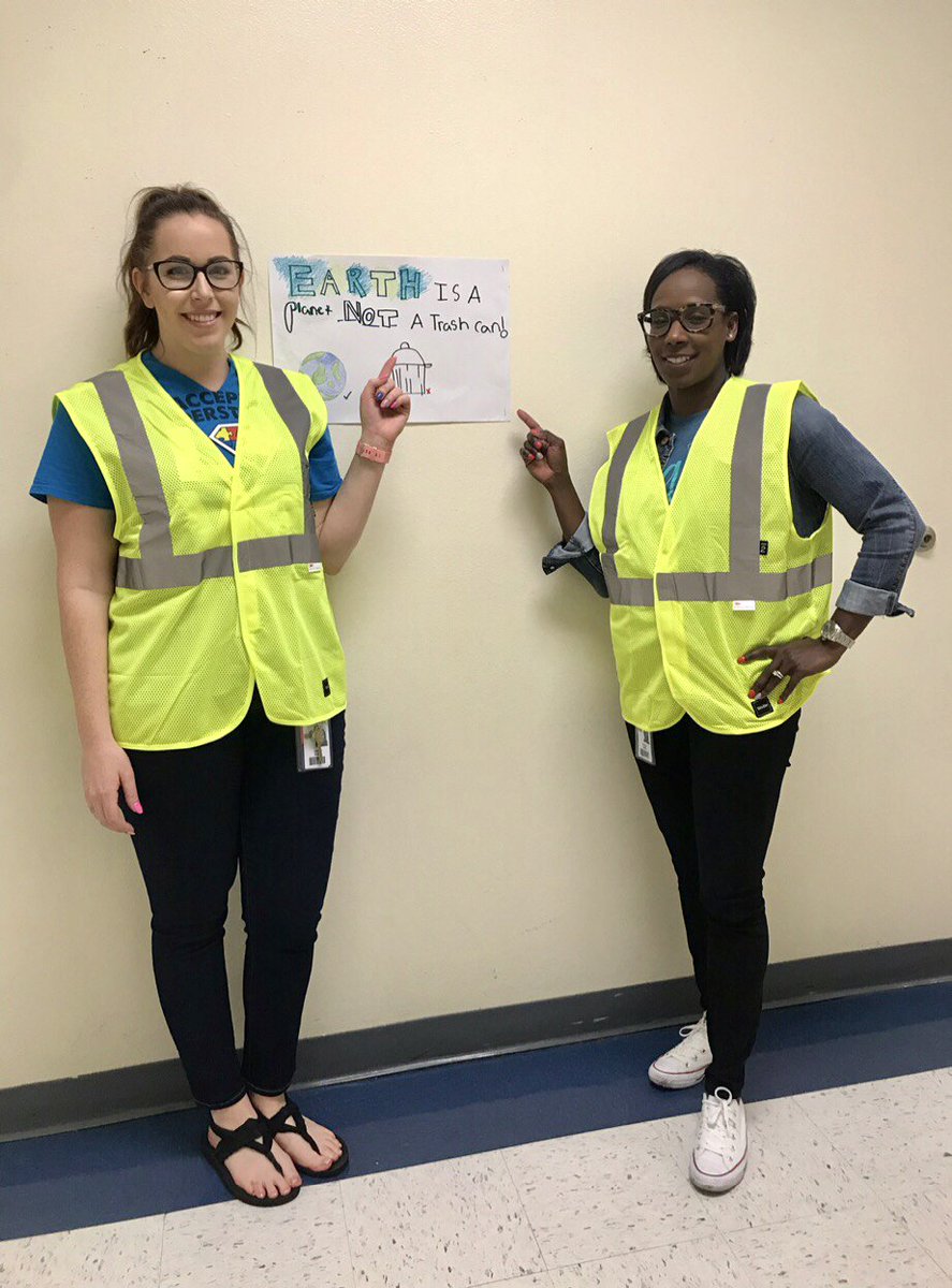 grandprairieisd's tweet photo. @GarnerFineArts is participating in a Trash-Off as part of Be Kind: In Your Community. #BeKindGPISD #BeKindInYourCommunity https://t.co/xfGVAO1QEk