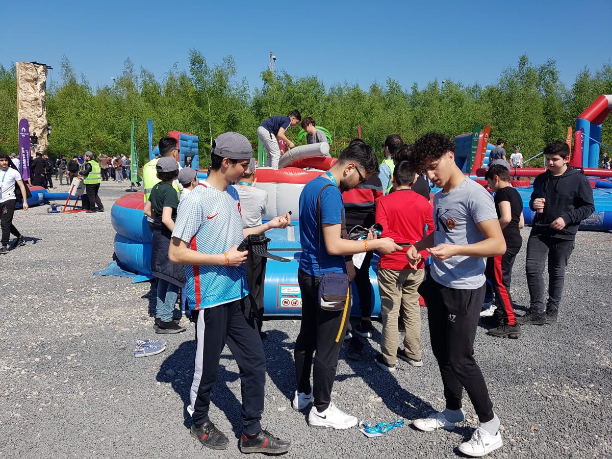 Farklı şehirlerden programımıza katılan gençlerimiz,  özel hazırlanan parkur ve oyun alanlarında doyasıya eğlenme fırsatı buldular.