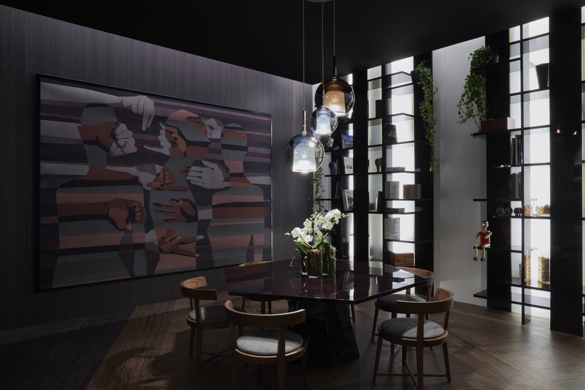 In our stand, the walls covered with the SKEENS TABU BOISERIE Collection host the works “Speaking Silence” and “Thoughts, Actions, Feelings” of Elena Bavlakova @bvlkstudio, Russian designer: amazing inlays made with different TABU dyed wood veneers.
Photo: Giuseppe Ippolito