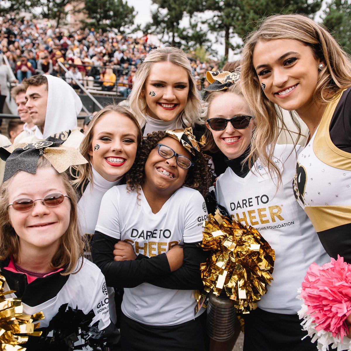 When you realize tomorrow is FRIDAY! 🤩 Got big plans for the weekend? Be sure to share your fun moments with us!