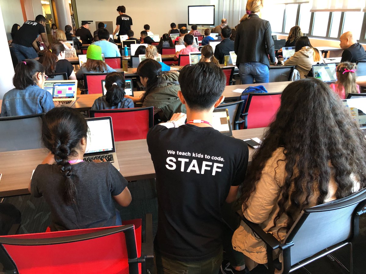 mvcode's tweet image. Thanks @Twitter for having @mvcode teach coding at Twitter's Take Your Kids To Work Day!
#TakeYourChildToWorkDay #TwitterKids #KidsCoding