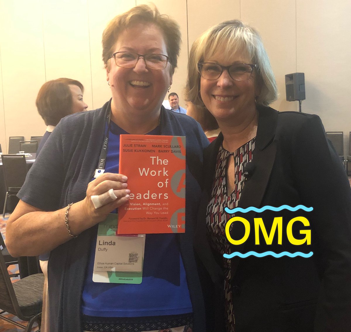 LindaDuffy's tweet photo. When one of your idols autographs her book for you! Thanks @juliekstraw #MindLab2019 #Wiley #EverythingDiSC https://t.co/cJKYZb0lqX
