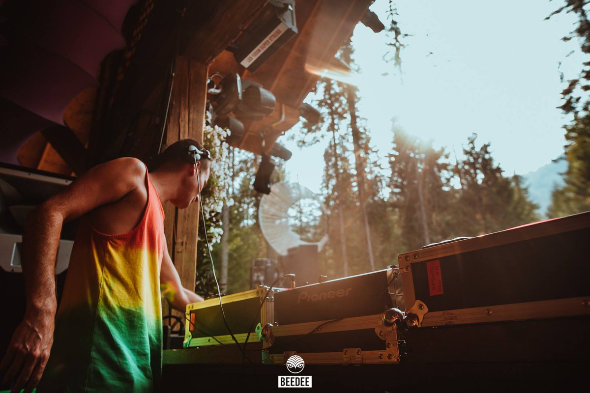 My brand new promo mix for <a href="/TheGroveStage/">Gnomie</a> [<a href="/shambhala_mf/">Shambhala Music Festival</a> ] is now live! Stream/DL here: soundcloud.com/shapestv/shape…