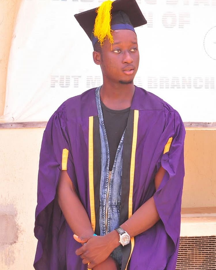 futmxfaces's tweet photo. #HappyMatriculation 
#futminna
#futmxfaces
#thursdayfaces🎓 https://t.co/xi1u8dPb5T