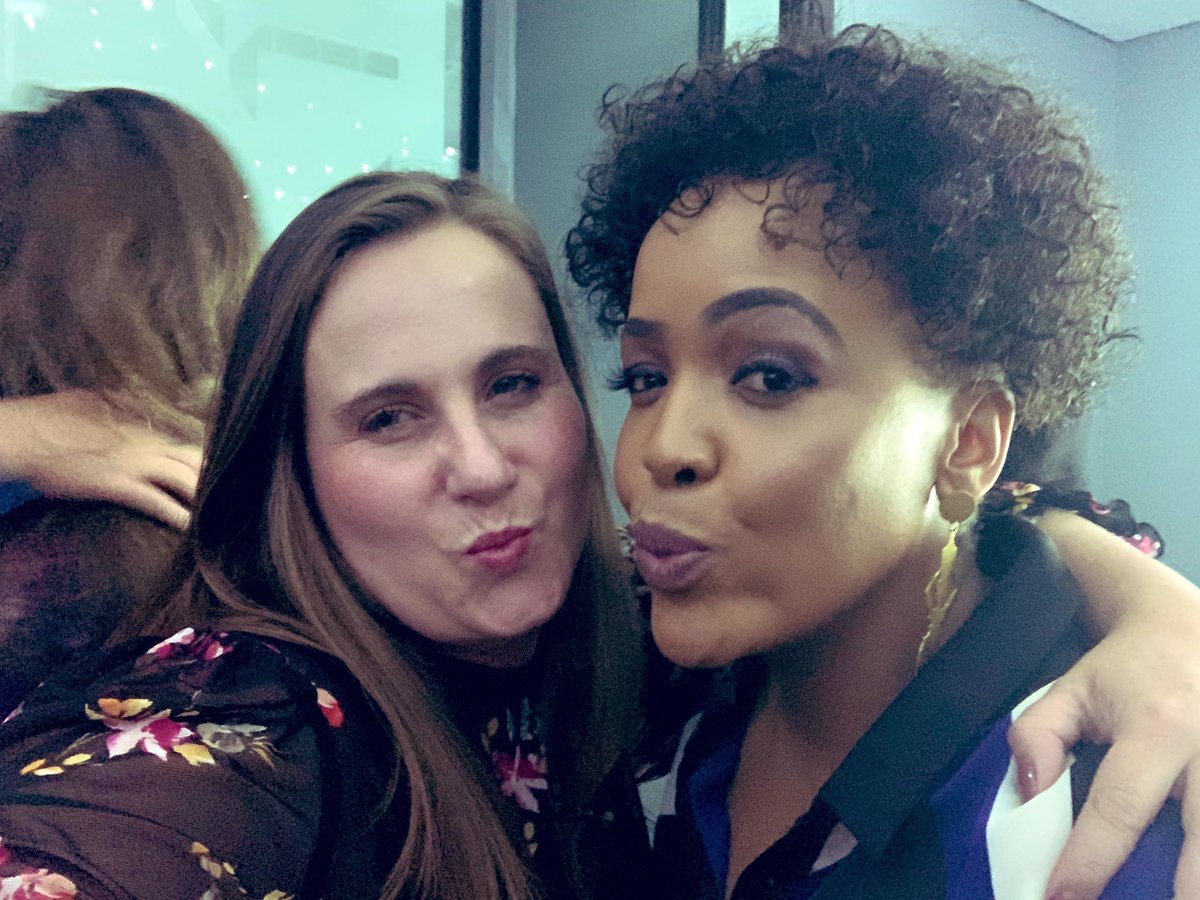 elisja6's tweet image. @tumi_morake she is a confident mama she said her mama taught her to “be confident like a cockroach” #futurefemalesjhb #codingmamas