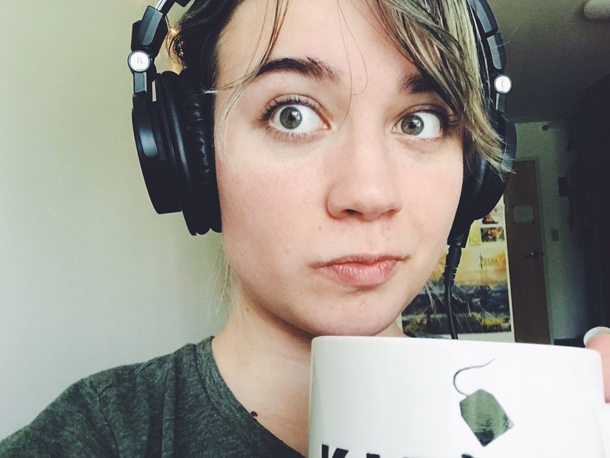 mcboots42's tweet photo. Sick! Looks like I’m going to do my first Skyrim stream! Be gentle, I’ve played maybe an hour of this game before. It should be fun! 🤓🐉🔥 #Skyrim #GoingLive #FirstPlaythrough #Streaming #BootsStream 

Come hang with us! 💜 https://t.co/ABkHzhxGDo https://t.co/X5WPoZiZCa