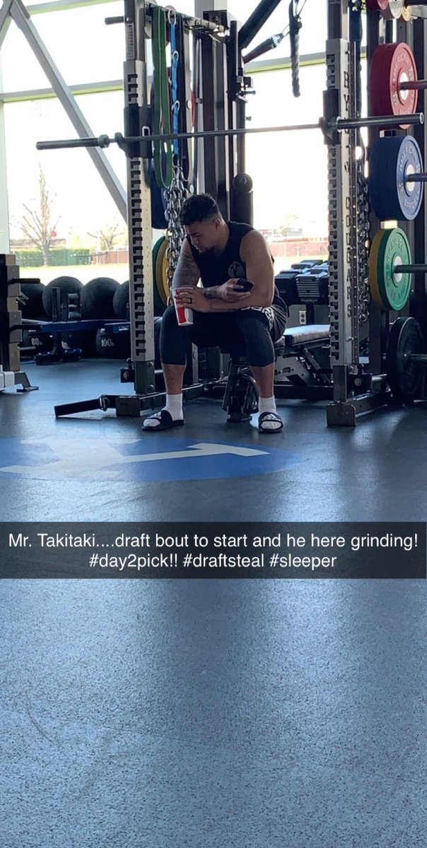 Vince Feula (@feula94) on Twitter photo While others dream some make dreams reality! <a href="/STakitaki/">Sione Takitaki</a> #BuiltNotBorn #Byufootball While others dream some make dreams reality! <a href="/STakitaki/">Sione Takitaki</a> #BuiltNotBorn #Byufootball